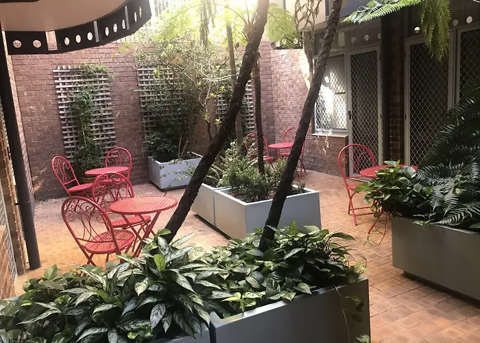 Mariners Court Hotel Sydney